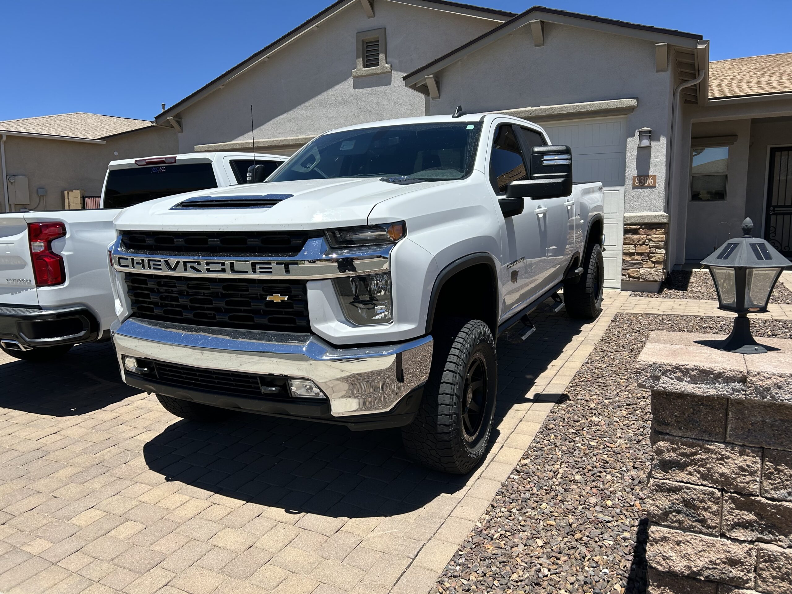 2022 Chevy Silverado 2500 HD Diesel 4×4 – River Rigs USA